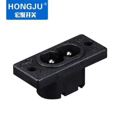  避免電源插座積灰引發(fā)事故的處理方法
